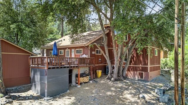 1488 Linnet, Wrightwood, CA 92397