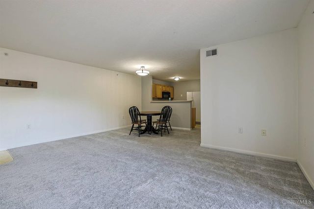 10300 West Road, Harrison, OH 45030