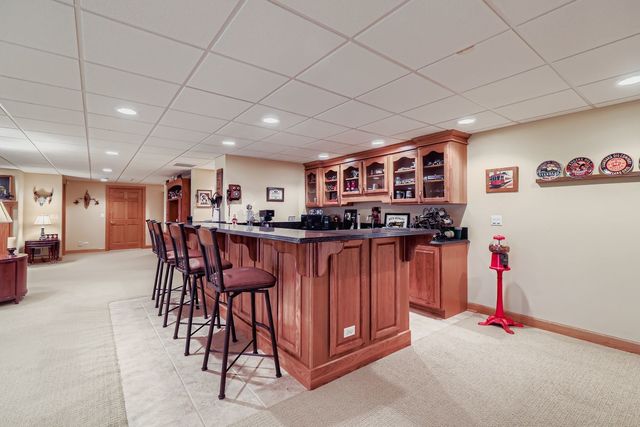 1026 Heron Way, Woodstock, IL 60098