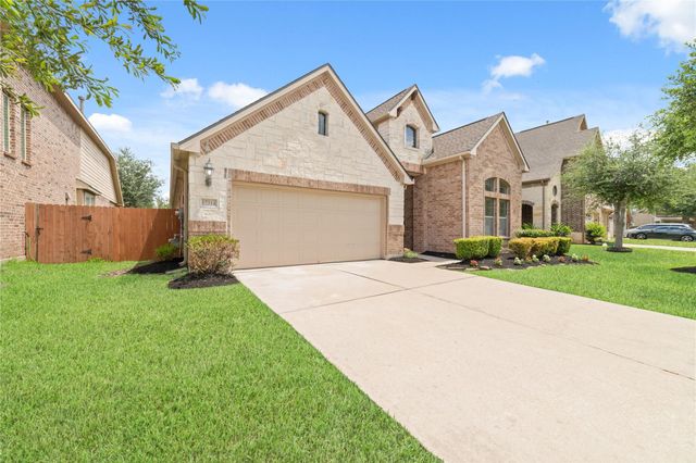 17314 Aldenwilds Lane, Richmond, TX 77407