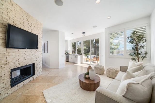 84 Hawaii Drive, Aliso Viejo, CA 92656