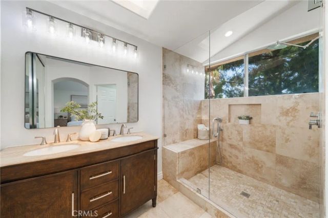 84 Hawaii Drive, Aliso Viejo, CA 92656