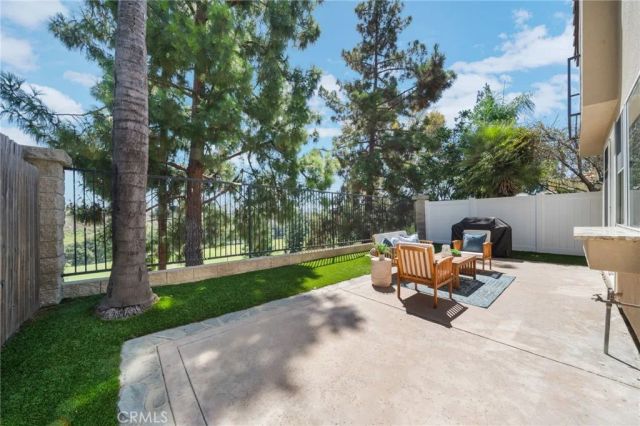 84 Hawaii Drive, Aliso Viejo, CA 92656