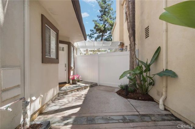 84 Hawaii Drive, Aliso Viejo, CA 92656