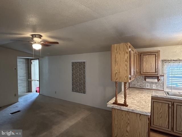 21 S GREEN ACRES CIR, Akron, PA 17501