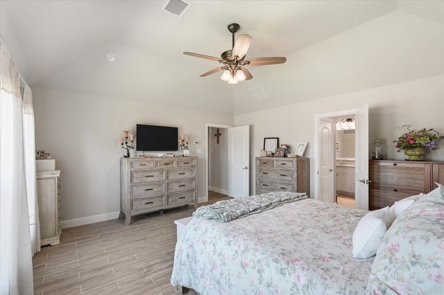 813 Mildren Lane, Fate, TX 75087