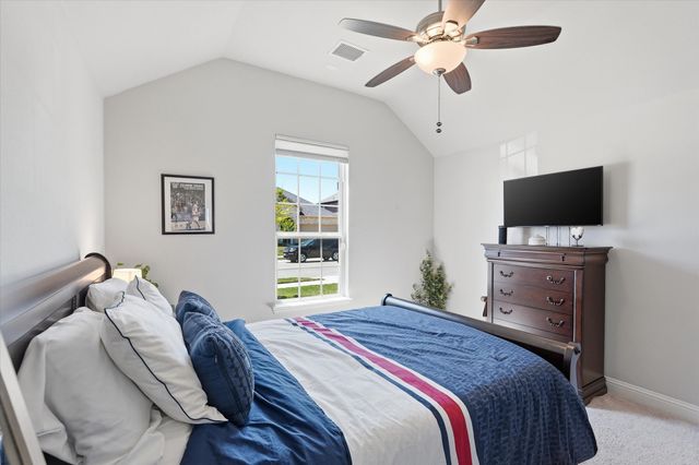 813 Mildren Lane, Fate, TX 75087