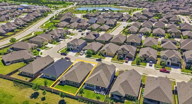 813 Mildren Lane, Fate, TX 75087