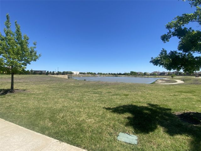 813 Mildren Lane, Fate, TX 75087