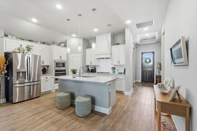 813 Mildren Lane, Fate, TX 75087