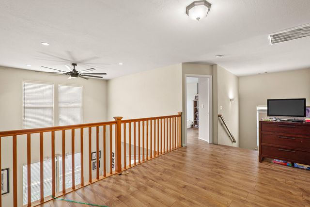 3166 Juniper Ridge Drive B, Medford, OR 97504