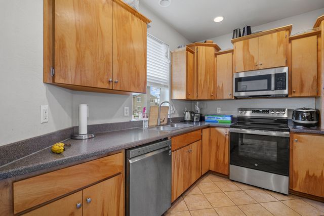 3166 Juniper Ridge Drive B, Medford, OR 97504