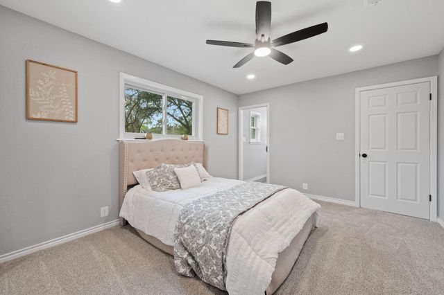 16746 Main Street, Splendora, TX 77372