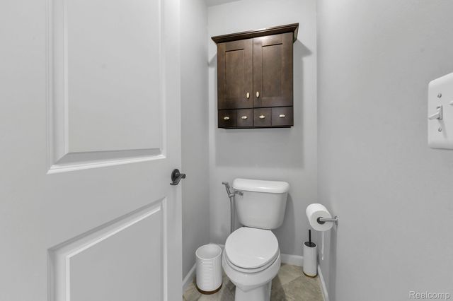 1002 Carriage Trace Boulevard, Southfield Township, MI 48178