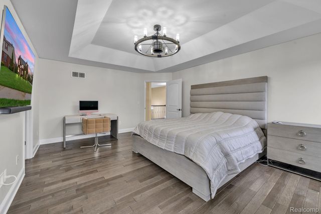 1002 Carriage Trace Boulevard, Southfield Township, MI 48178