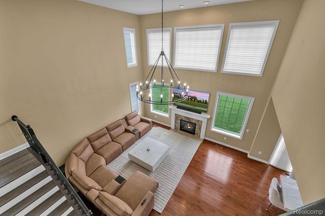 1002 Carriage Trace Boulevard, Southfield Township, MI 48178