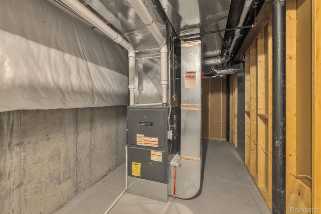 1002 Carriage Trace Boulevard, Southfield Township, MI 48178