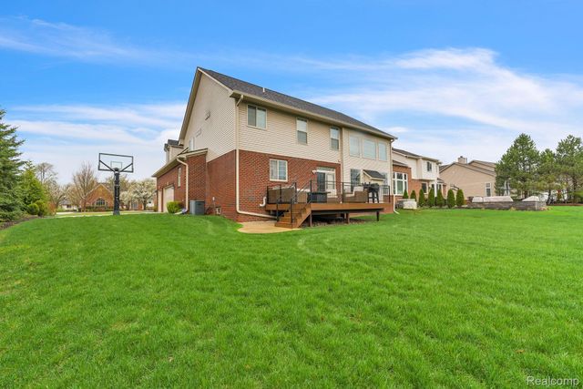 1002 Carriage Trace Boulevard, Southfield Township, MI 48178