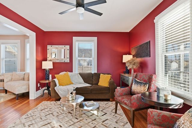 24 Billings St, Chicopee, MA 01013