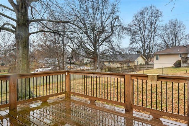 4715 S Wildwood Drive, Springfield, MO 65810
