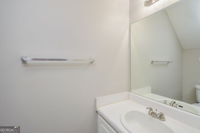 325 Coral Circle, Mcdonough, GA 30253