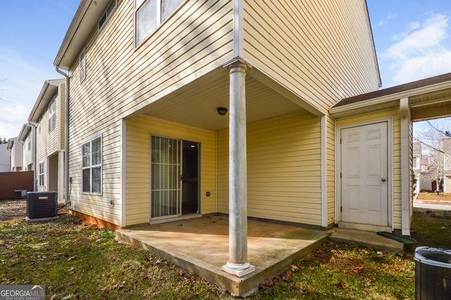 325 Coral Circle, Mcdonough, GA 30253