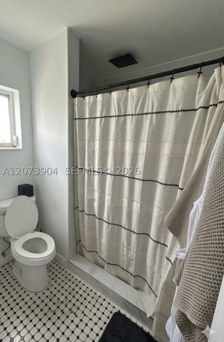 5450 SW 55th Ave, Davie, FL 33314
