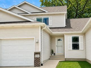 1022 Lois Lane, Waterloo, IA 50702