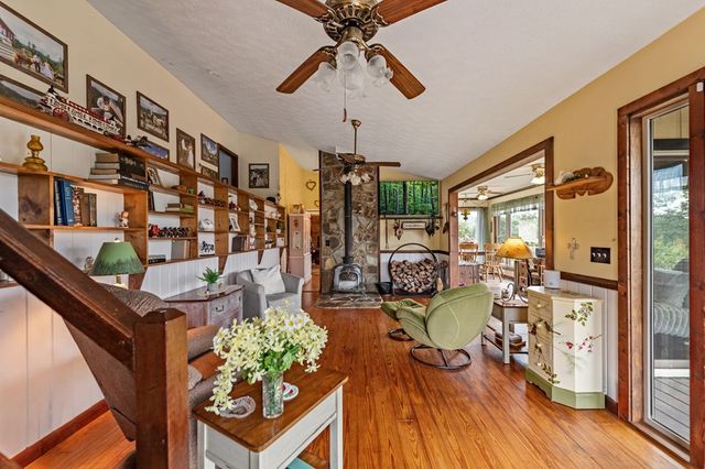 90 Fox Run, Blue Ridge, GA 30513