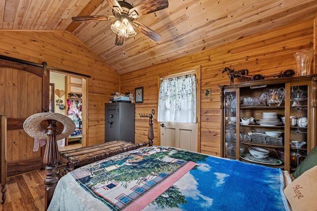 90 Fox Run, Blue Ridge, GA 30513