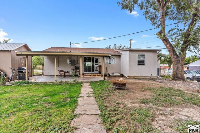 3 MacArthur Rd, Pueblo, CO 81001