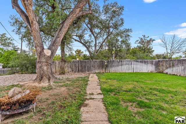3 MacArthur Rd, Pueblo, CO 81001