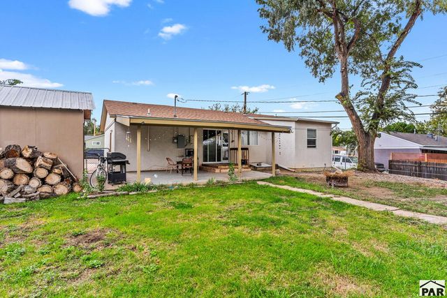3 MacArthur Rd, Pueblo, CO 81001
