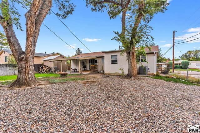 3 MacArthur Rd, Pueblo, CO 81001