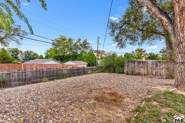 3 MacArthur Rd, Pueblo, CO 81001