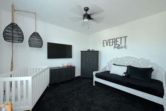 1280 Bloom Avenue, Clovis, CA 93619