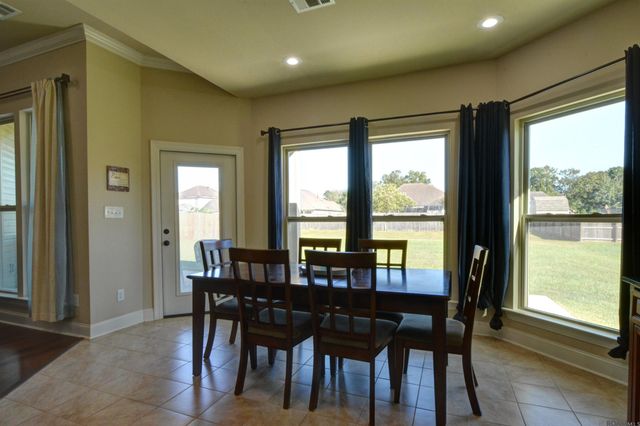 42124 Eagles Eye St, Prairieville, LA 70769