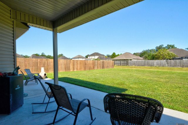 42124 Eagles Eye St, Prairieville, LA 70769