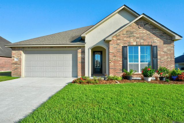 42124 Eagles Eye St, Prairieville, LA 70769