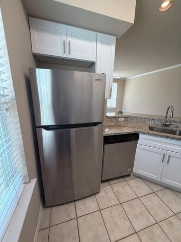 5611 BIDWELL PARKWAY 103, Sarasota, FL 34233