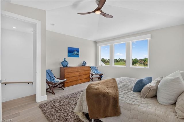 1272 Par View DR, Sanibel, FL 33957