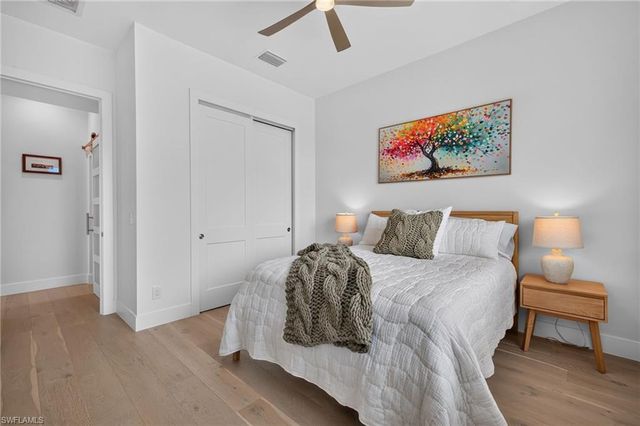 1272 Par View DR, Sanibel, FL 33957
