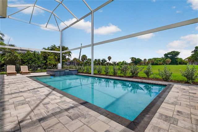 1272 Par View DR, Sanibel, FL 33957