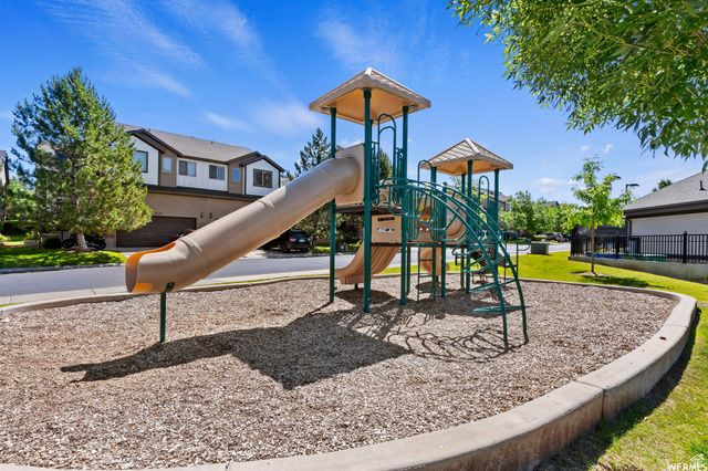 2476 N SUNSET VW, Lehi, UT 84043