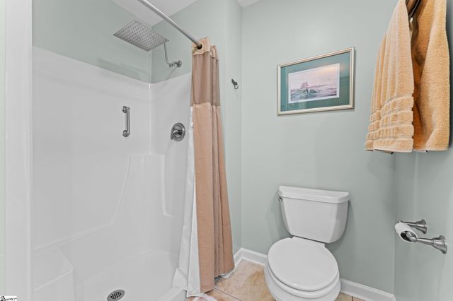 432 Thorn Meadow Lane, Boiling Springs, SC 29316