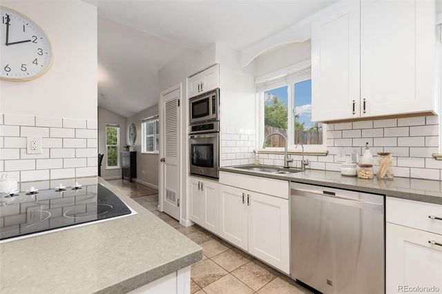 6405 W 45th Avenue, Wheat Ridge, CO 80033