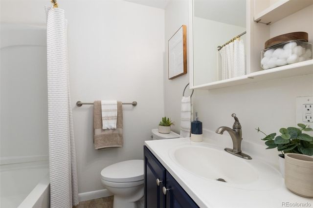6405 W 45th Avenue, Wheat Ridge, CO 80033