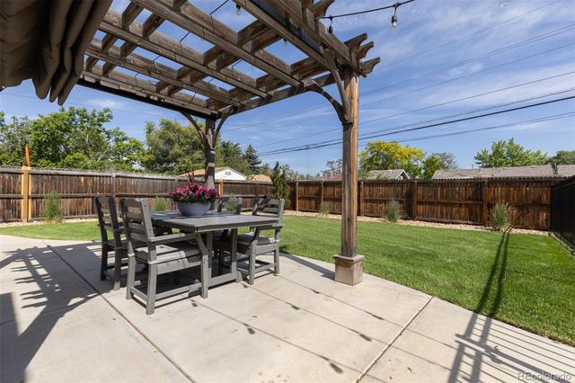 6405 W 45th Avenue, Wheat Ridge, CO 80033