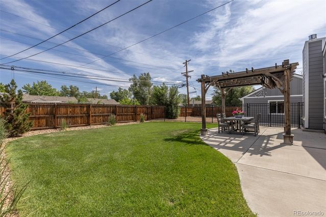 6405 W 45th Avenue, Wheat Ridge, CO 80033