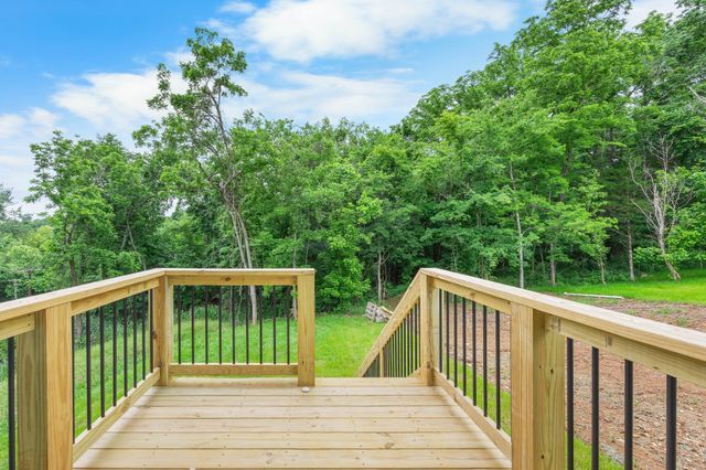 170 Oak St, Clarksville, TN 37042